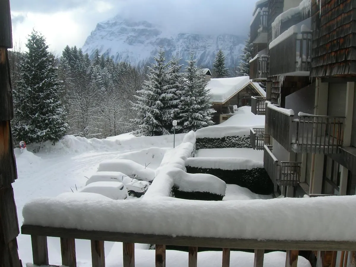 Coquet Studio De 4 Personnes Aux Carroz - Balcon Et Wifi Les Carroz d'Araches